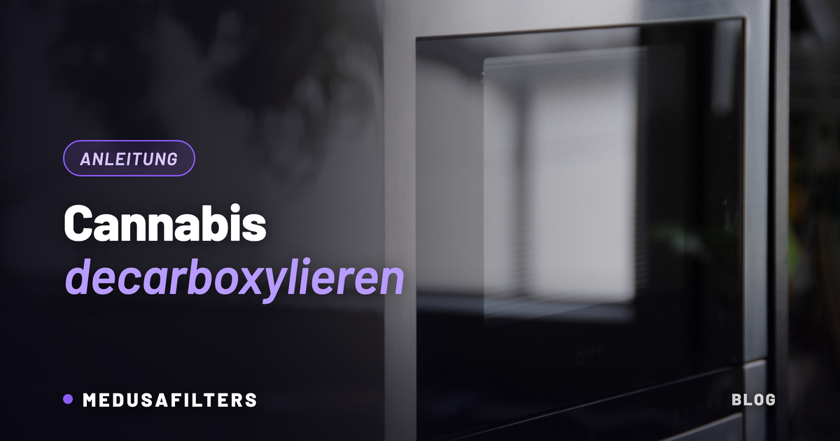 Cannabis decarboxylieren im Backofen: Einbau-Backofen mit Glastür als Hero der Anleitung