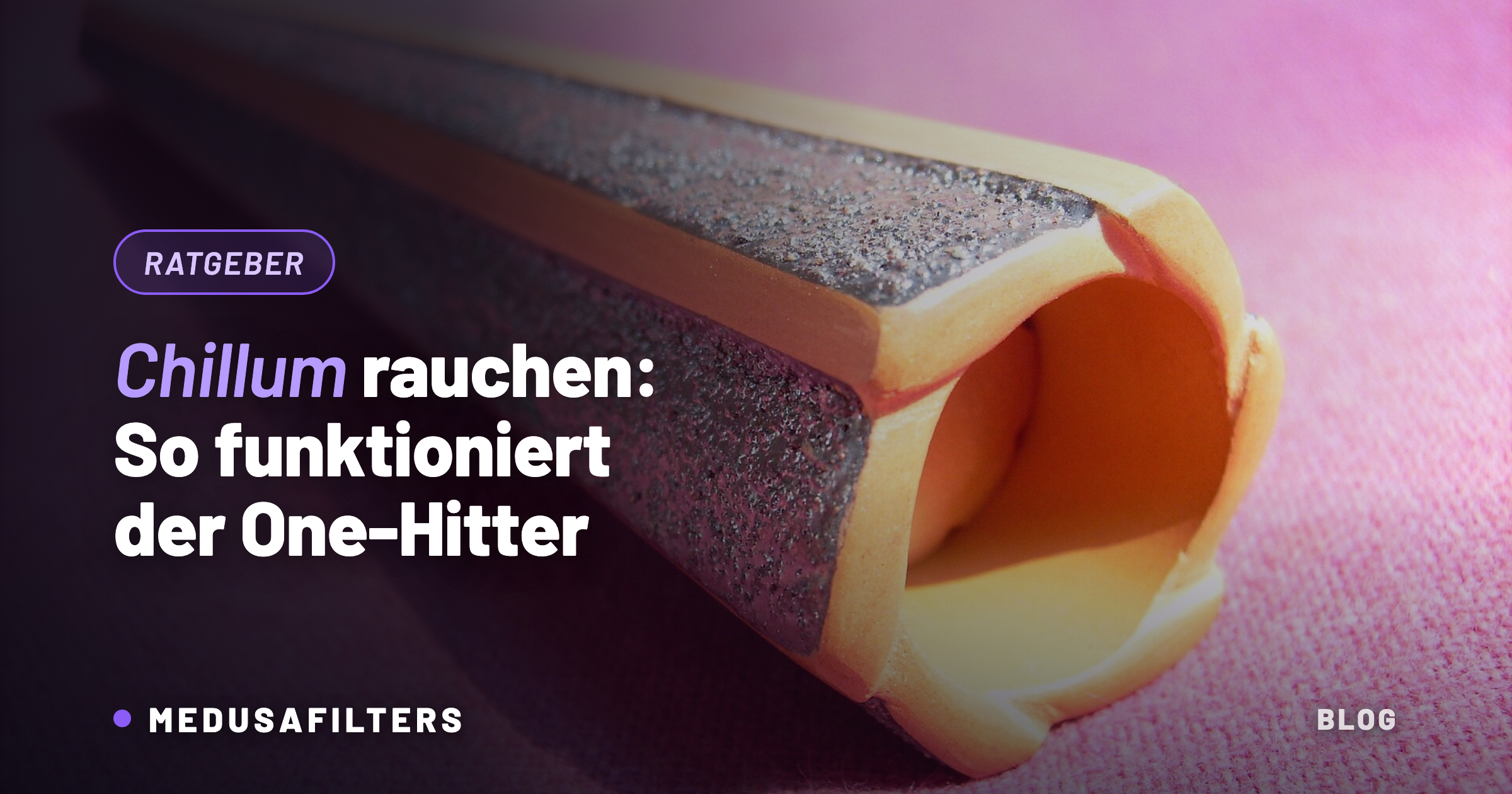 Chillum aus Ton in Nahaufnahme mit offener Kammer – Chillum rauchen als One-Hitter